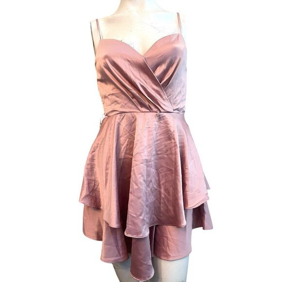 B DARLIN Juniors Size 3/4 Rose Blush Satin Tiered Mini Dress Sweetheart Neck - Picture 1 of 3